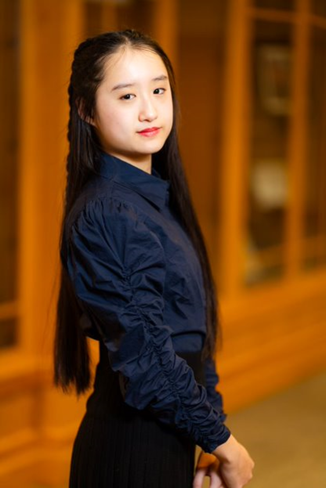Tingyun Wang, piano soloist with the Golden Valley Orchestra